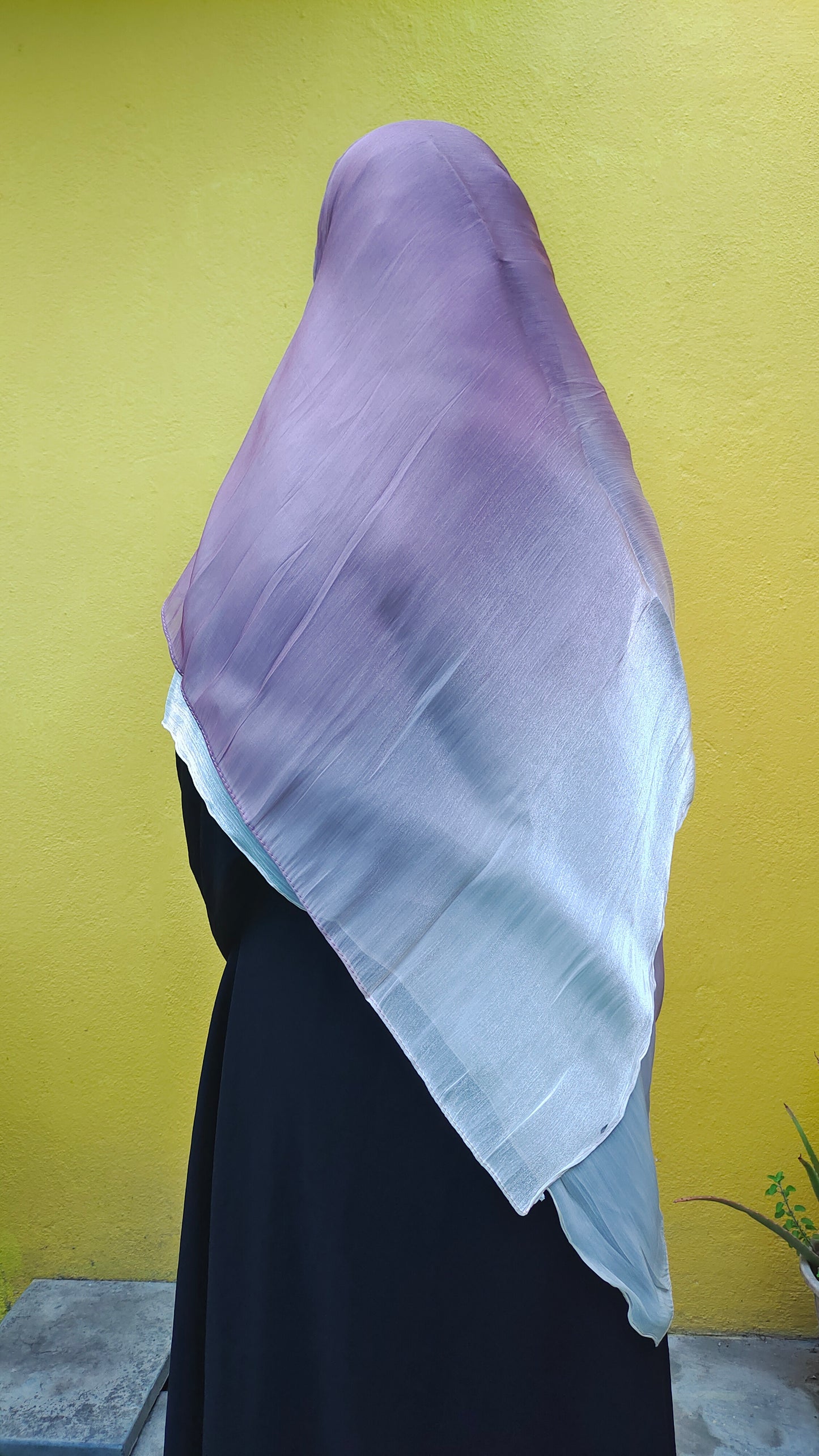 Organza Ombre Hijab – Lavender | Lightweight, Elegant & Flowy