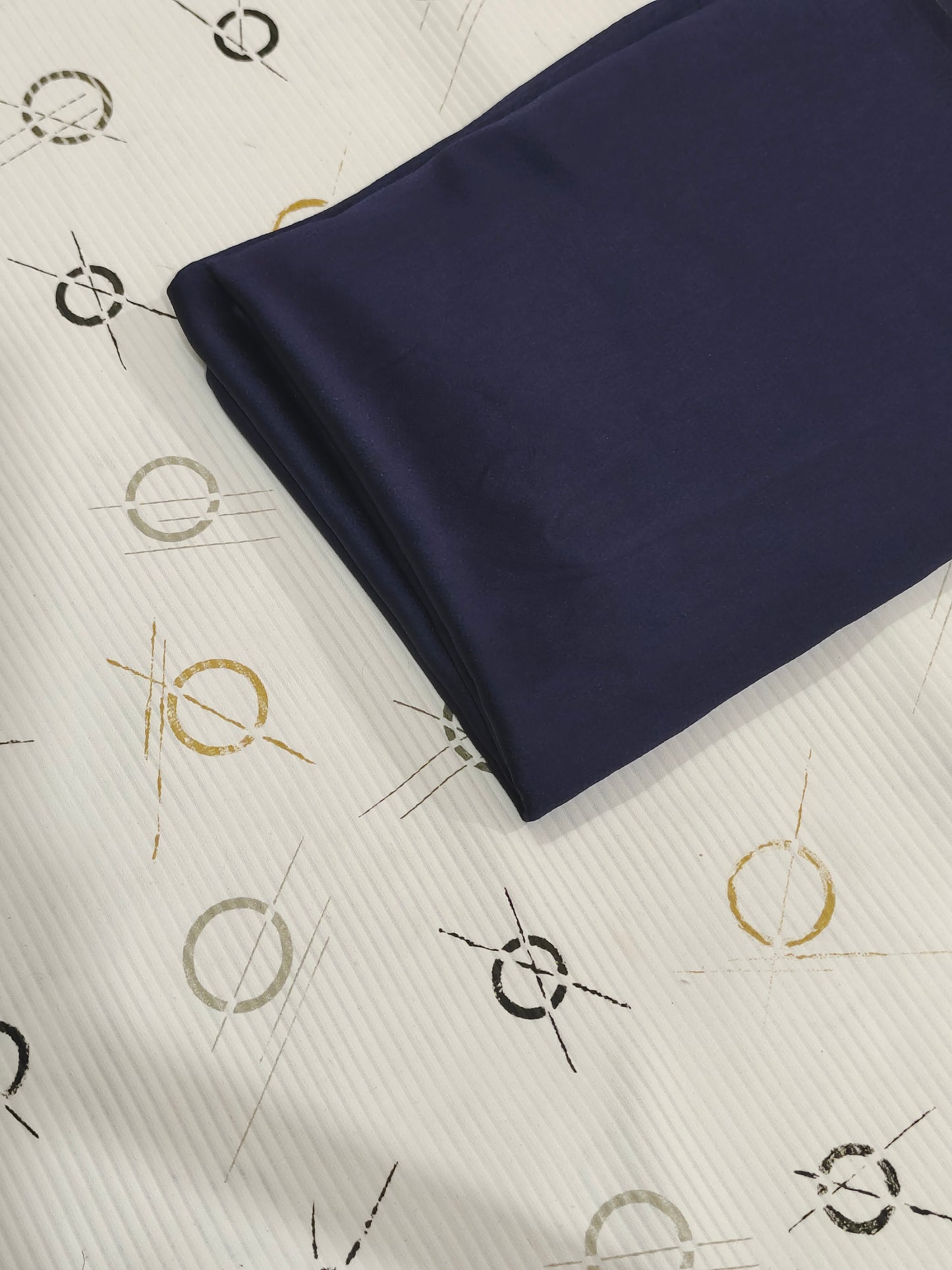 🛍️ Bubble Satin Hijab – Slate Navy | Soft Gloss Elegant Drape (Regular Size)