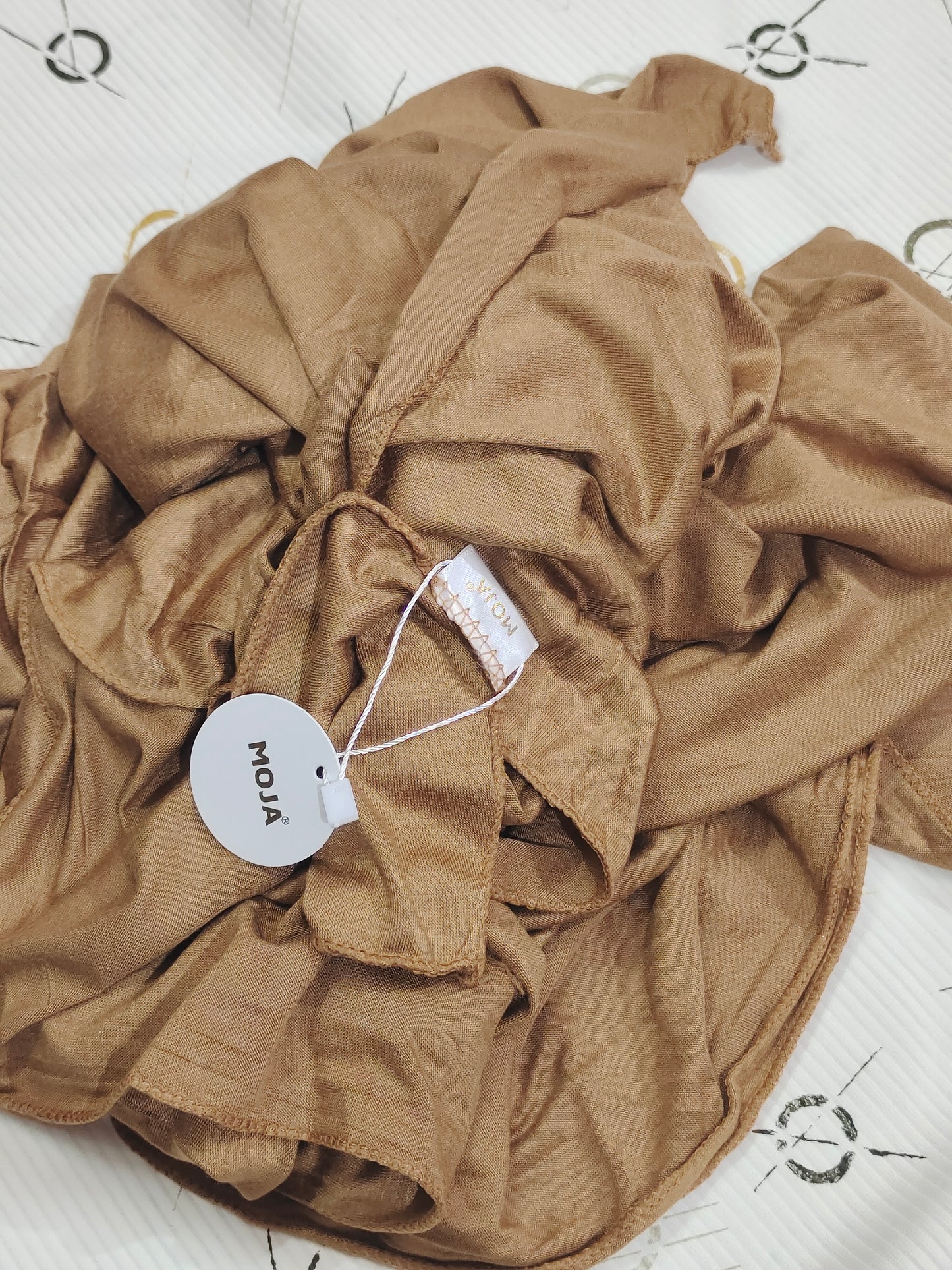 MOJA Turkey Jersey Hijab – Golden Camel | 186 × 75 cm (1.86 m)