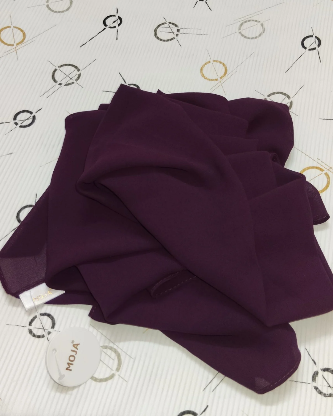 MOJA Malaysian Heavy Chiffon / Georgette Hijab – Ultrawine [2m Big Size]
