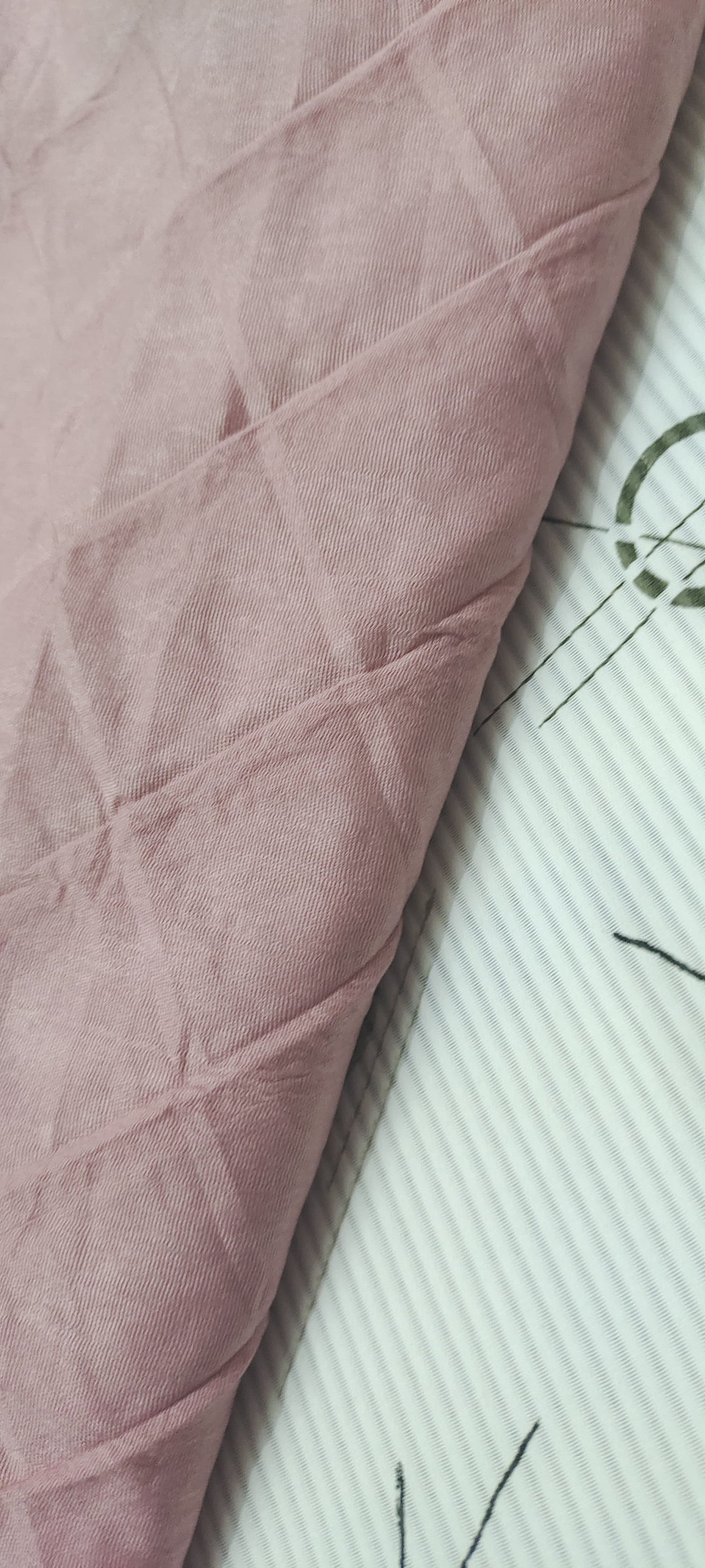 Modal Cotton Crush Hijab – 2 Meter | Mauve Rose