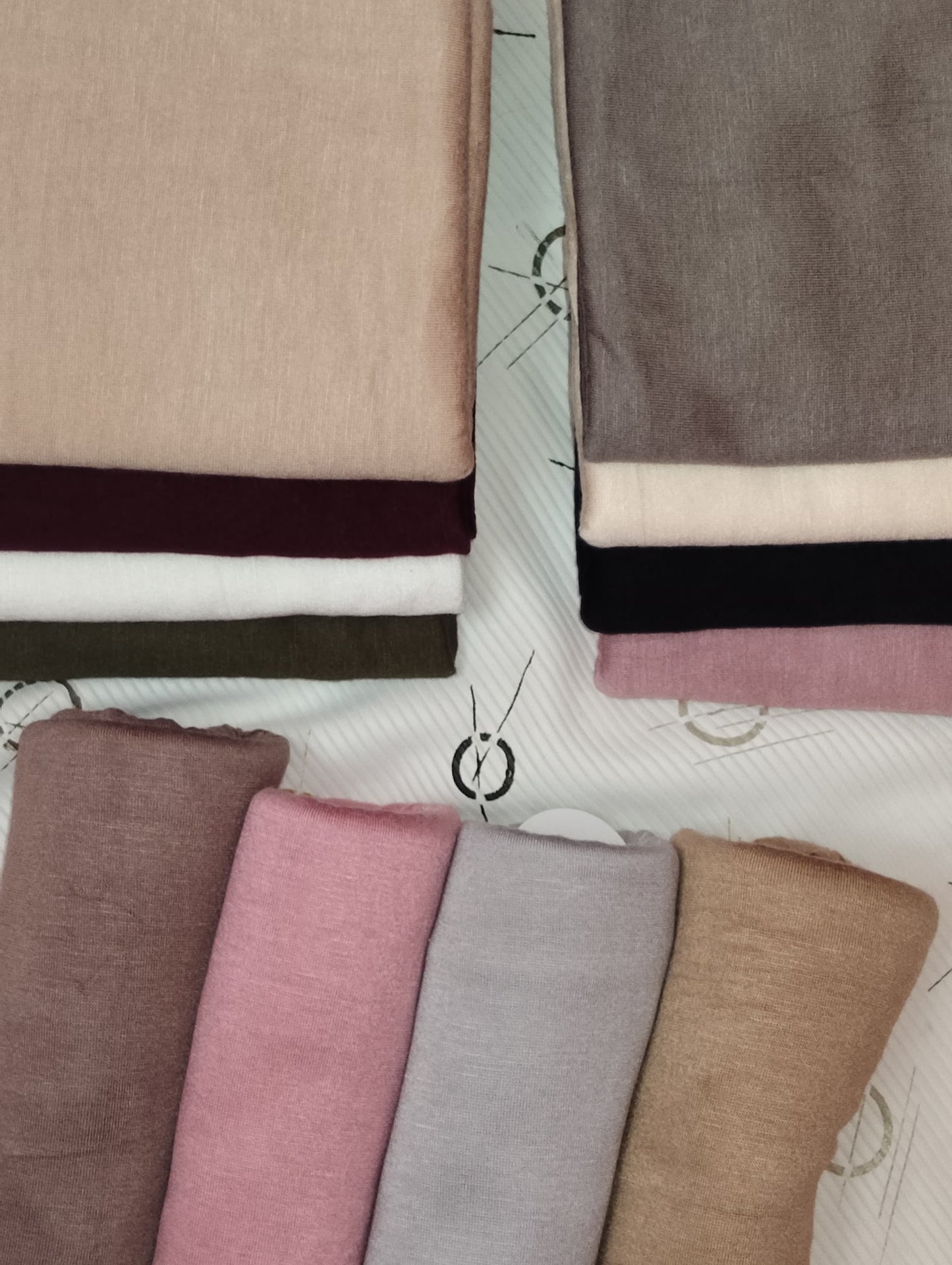 Moja Turkey Jersey Hijab – Classic Ivory| Soft Stretch Premium Hijab